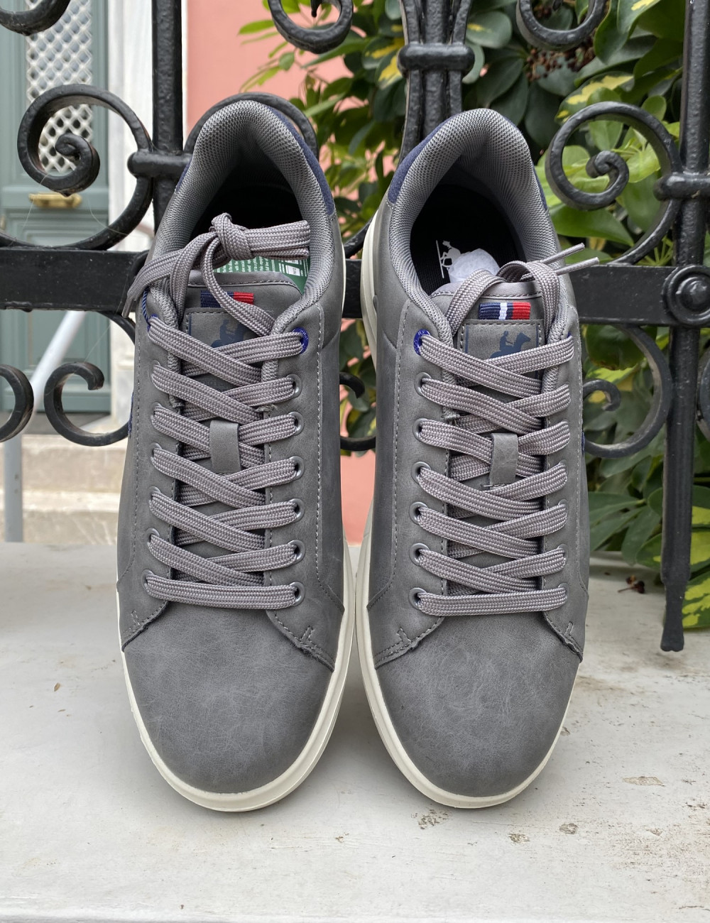 Ανδρικά δίσολα Casual Sneakers κατασκευασμένα απο δερματίνη  άριστης ποιότητας.