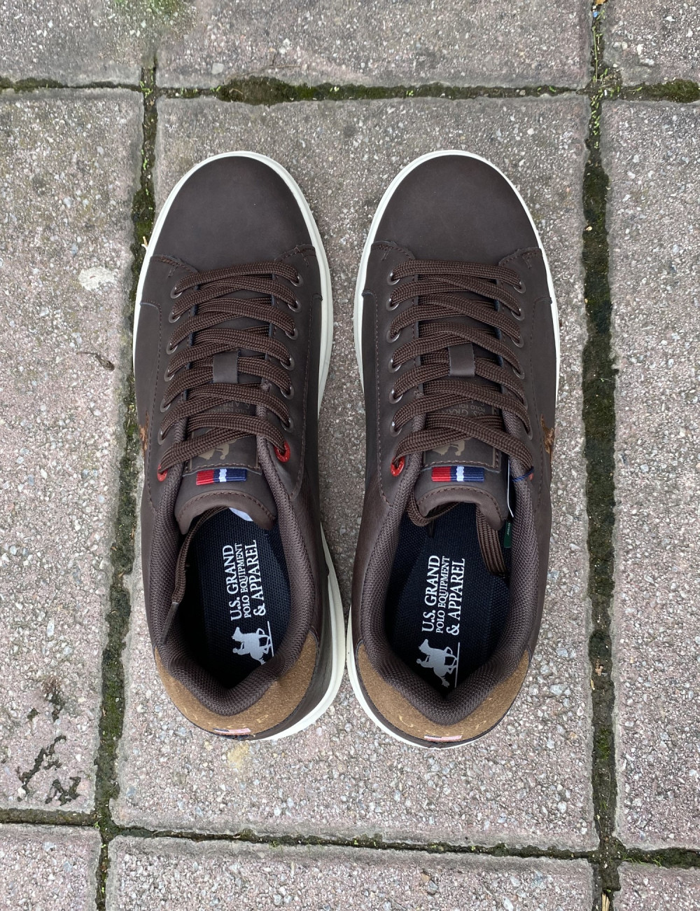 Ανδρικά δίσολα Casual Sneakers κατασκευασμένα απο δερματίνη  άριστης ποιότητας.