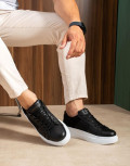Ανδρικά Sneakers κατασκευασμένα από οργανική δερματίνη άριστης ποιότητας.
