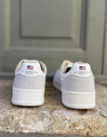 Ανδρικά χαμηλά Casual Sneakers κατασκευασμένα απο δερματίνη άριστης ποιότητας.