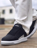 Ανδρικά δίχρωμα Sneakers κατασκευασμένα από οργανική δερματίνη άριστης ποιότητας.