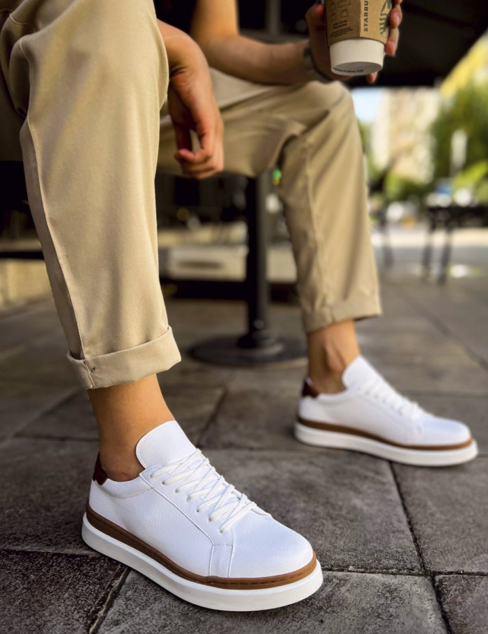Ανδρικά Sneakers με διχρωμία και κορδόνια.