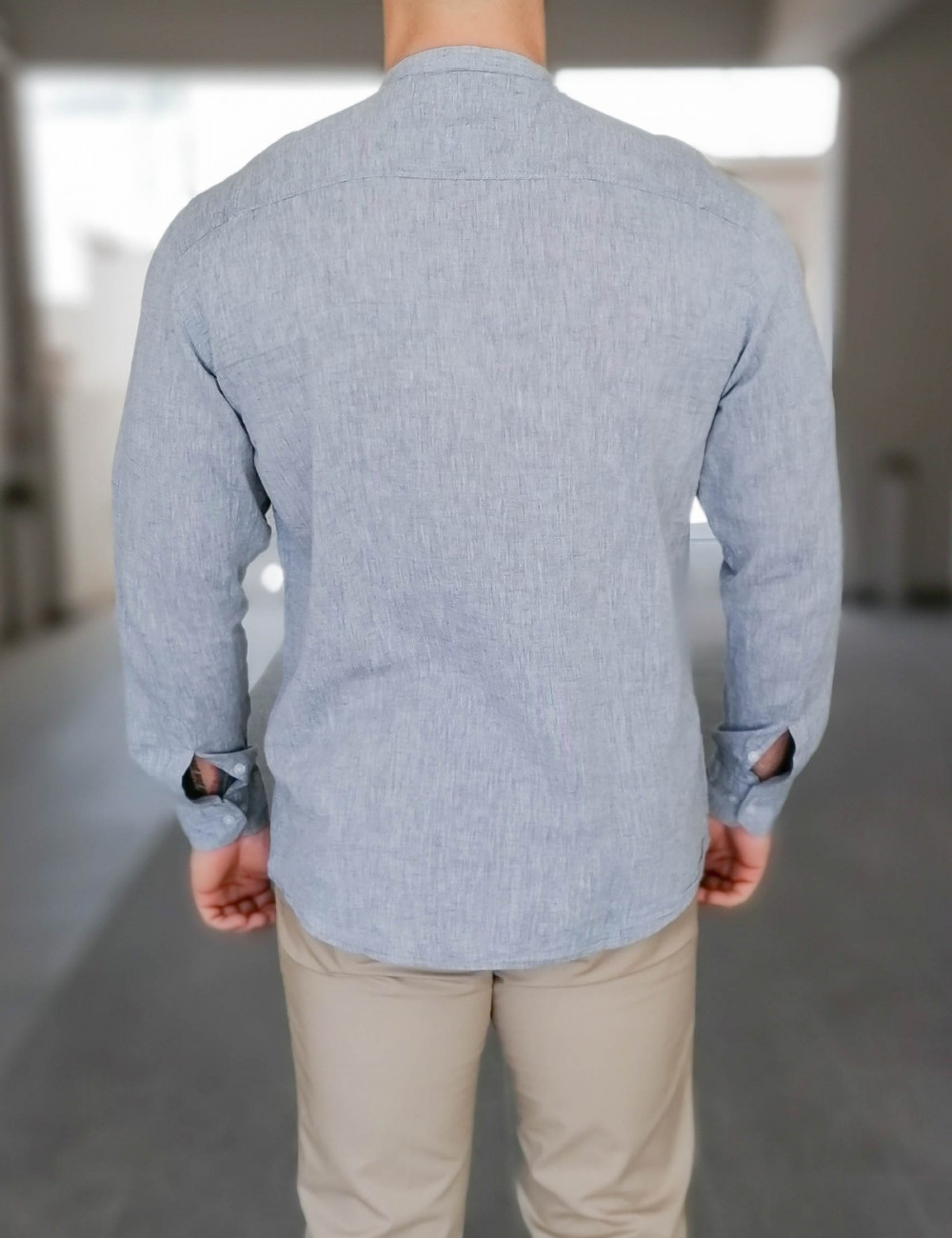 Ανδρικό γκρι λινό πουκάμισο με μάο γιακά 17038G