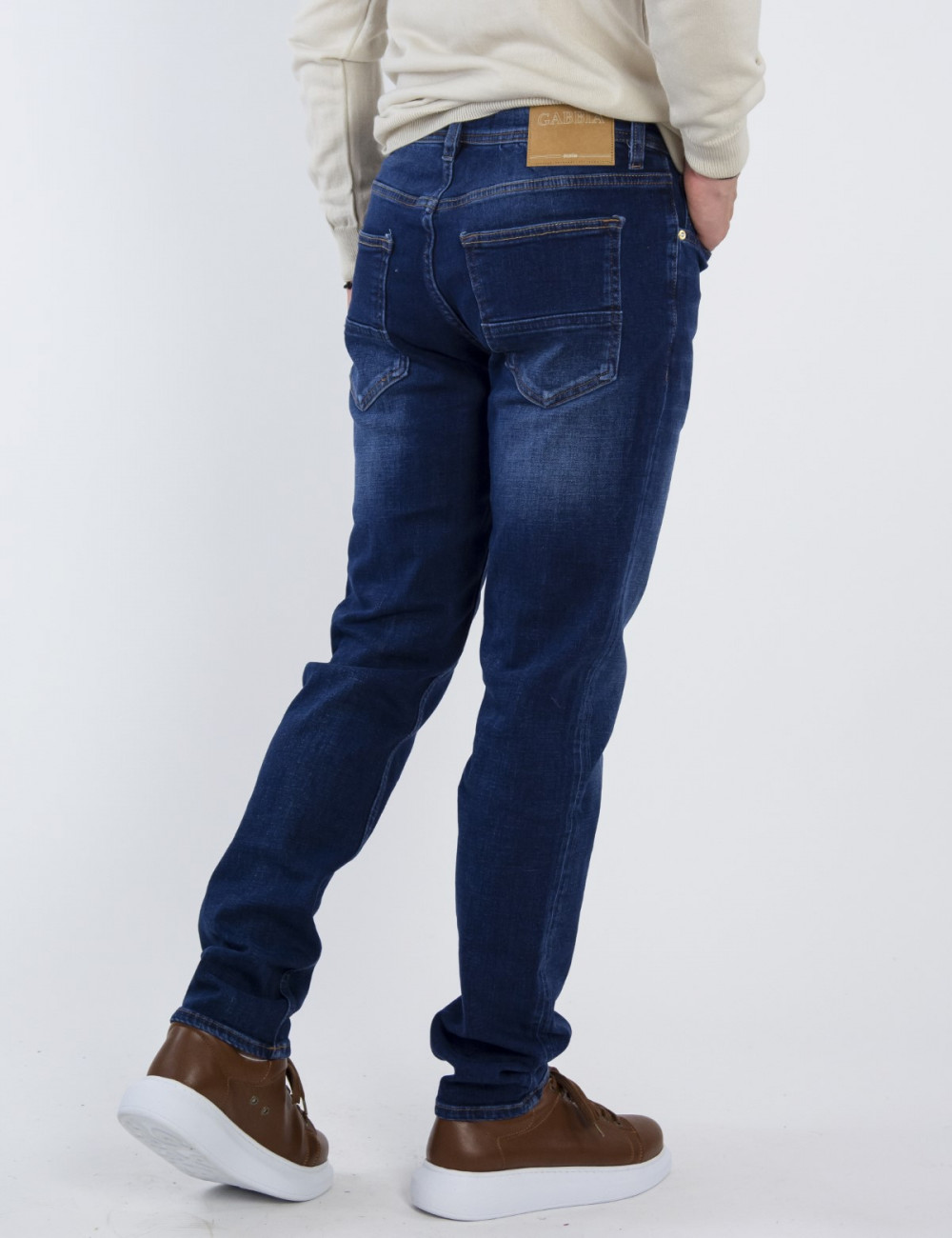 Ανδρικό μπλε τζιν παντελόνι με ξέβαμμα πεντάτσεπο με κουμπιά GB5003