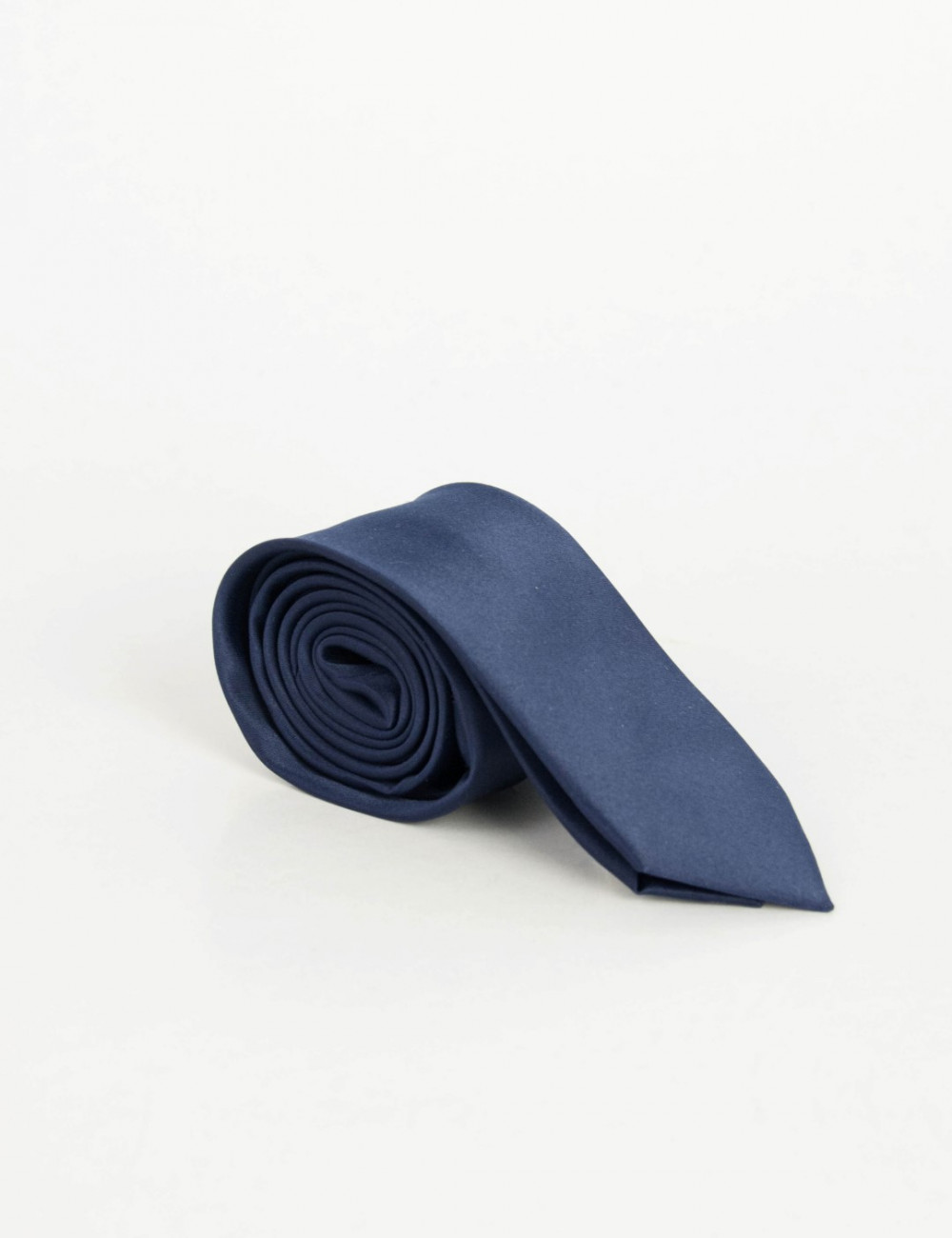 Ανδρική μπλε μονόχρωμη γραβάτα 28582K