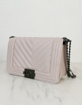 Γυναικεία ροζ καπιτονέ τσάντα ανθρακί αλυσίδα P6859R