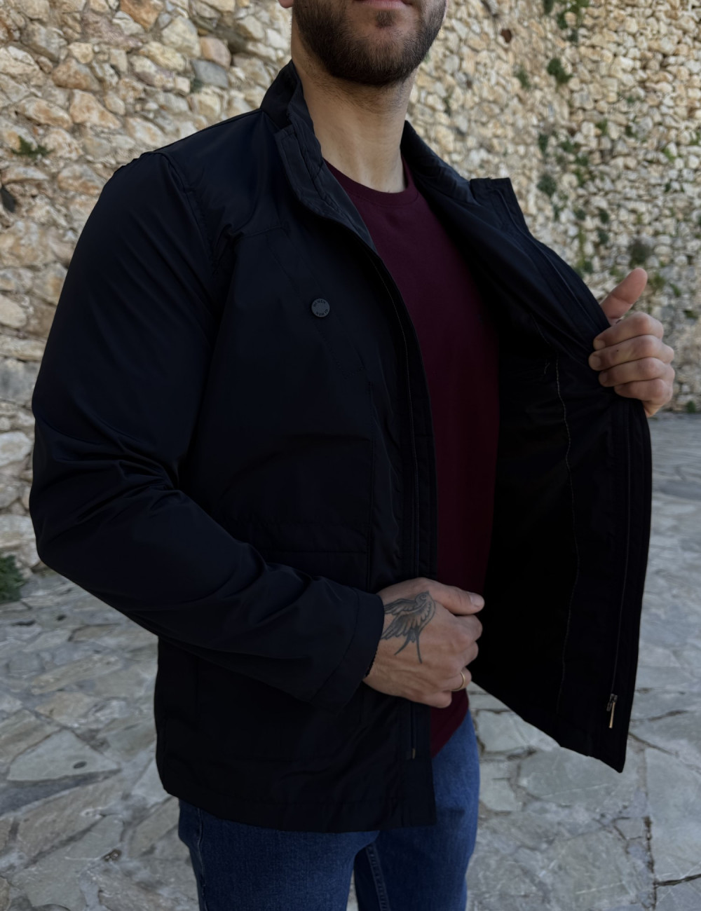 Ανδρικό μπουφάν ελαφρύ.