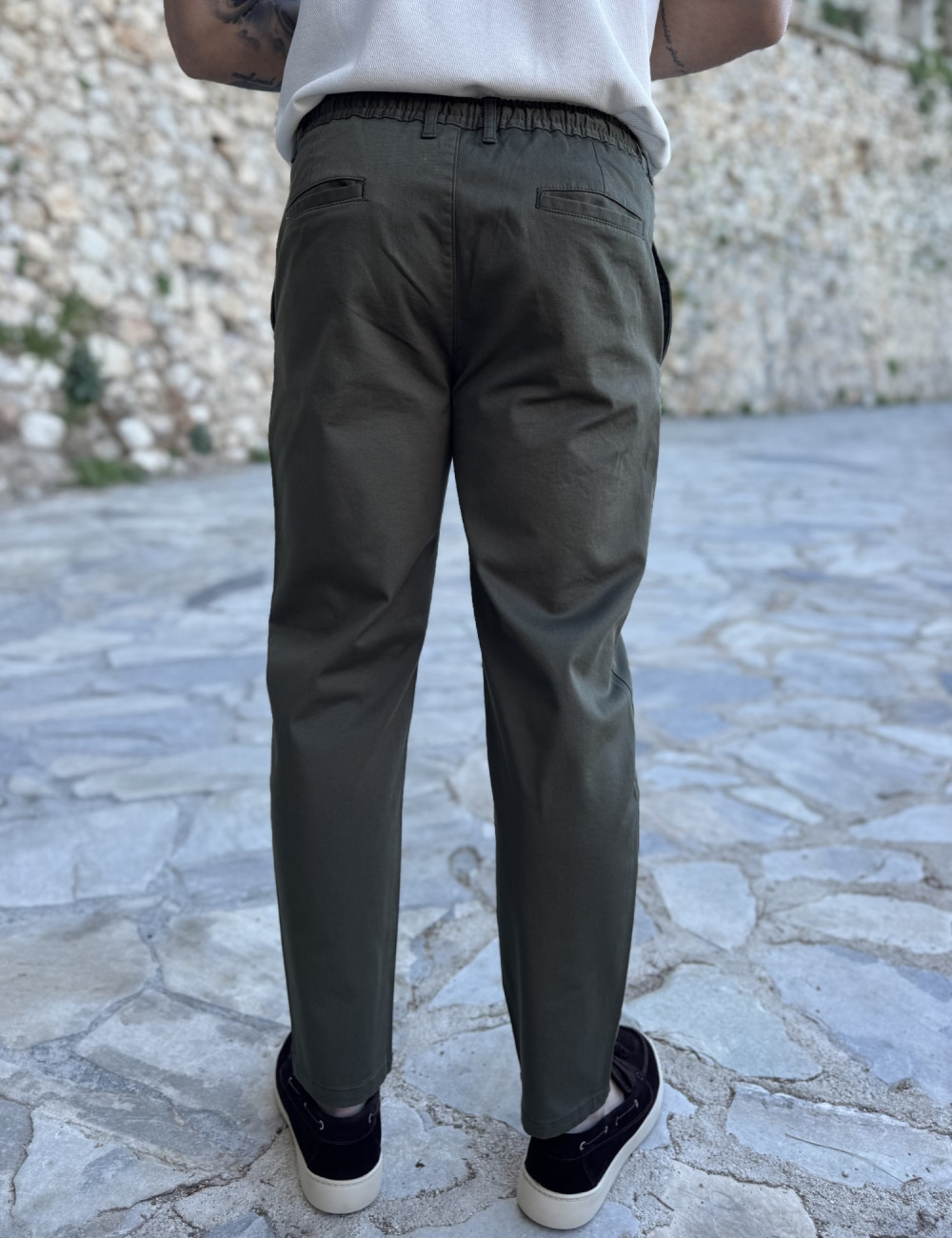 Ανδρικό παντελόνι υφασμάτινο καπαρντίνα ύφανση.