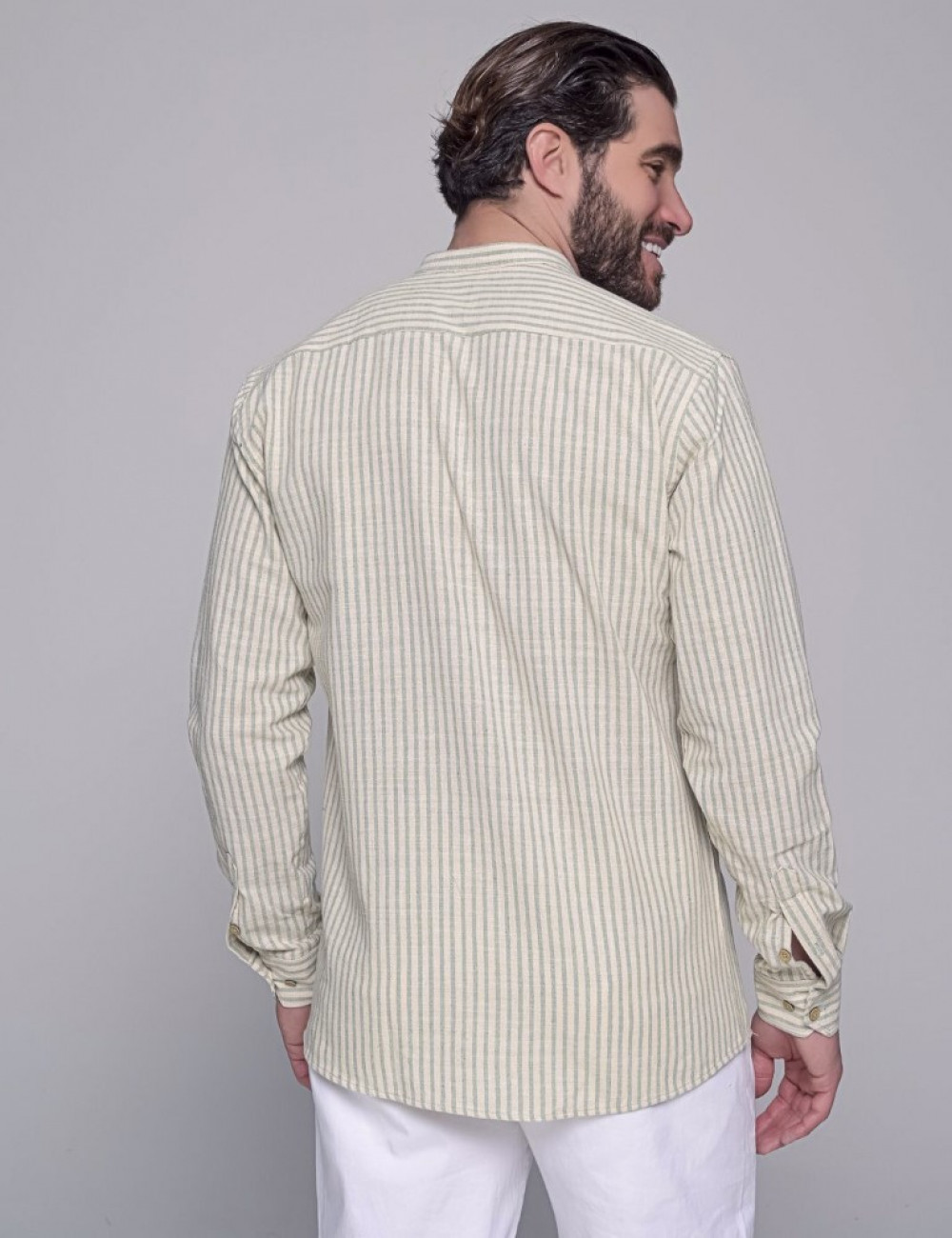Ανδρικό πουκάμισο της εταιρείας Ben Tailor.
