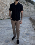 Ανδρικό κοντομάνικο πουκάμισο με ιδιαίτερη πλέξη σε oversized γραμμή.