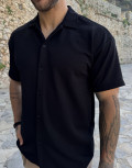 Ανδρικό κοντομάνικο πουκάμισο γκοφρέ σε oversized γραμμή.