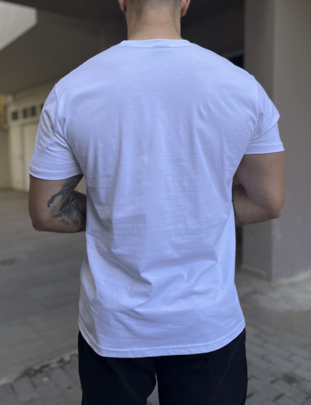 Ανδρική κοντομάνικη μπλούζα Plus Size  ελληνικής κατασκευής.