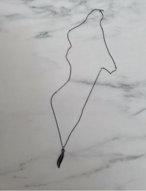 Ανδρικό ανθρακί κολιέ αλυσίδα με φτερό 25097