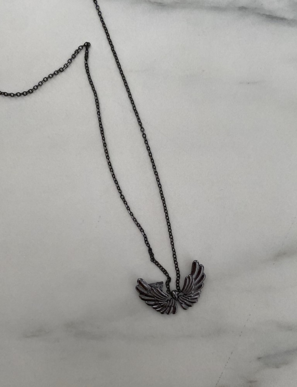 Ανδρικό κολιέ αλυσίδα χωρίς κούμπωμα.