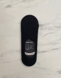 Λεπτή κοντή κάλτσα σοσόνι, ιδανική για καθημερινή χρήση και χαμηλό παπούτσι.