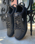 Ανδρικά χαμηλά Casual Sneakers κατασκευασμένα απο δερματίνη  άριστης ποιότητας.