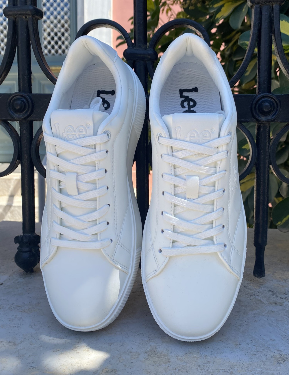 Ανδρικά χαμηλά Casual Sneakers κατασκευασμένα απο δερματίνη  άριστης ποιότητας.