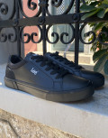 Ανδρικά χαμηλά Casual Sneakers κατασκευασμένα απο δερματίνη  άριστης ποιότητας.