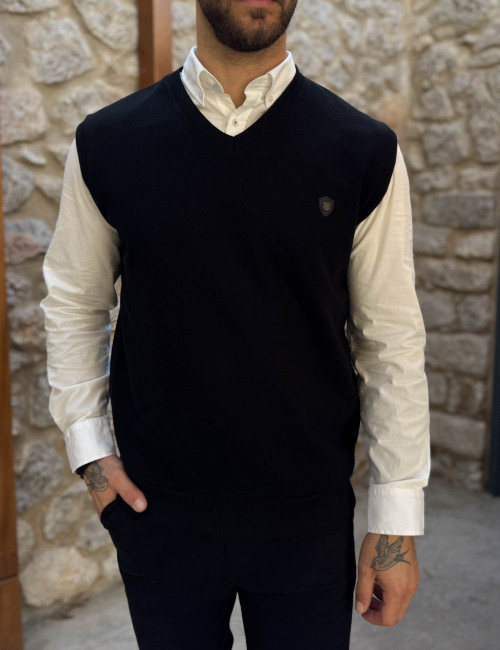 Everbest ανδρική μαύρη καζάκα με V λαιμόκοψη 261037