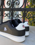  Ανδρικά χαμηλά Casual Sneakers κατασκευασμένα απο δερματίνη  άριστης ποιότητας.