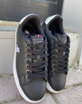  Ανδρικά χαμηλά Casual Sneakers κατασκευασμένα απο δερματίνη  άριστης ποιότητας.