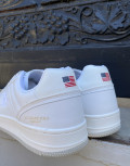  Ανδρικά χαμηλά Casual Sneakers κατασκευασμένα απο δερματίνη  άριστης ποιότητας.