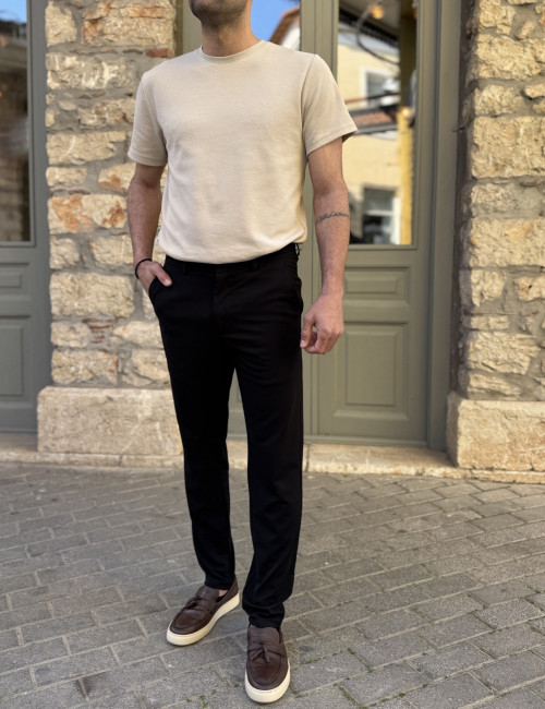 Ανδρικό μαύρο υφασμάτινο παντελόνι με λάστιχο στην μέση D1230M