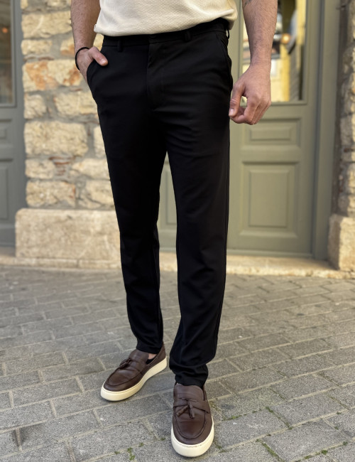 Ανδρικό μαύρο υφασμάτινο παντελόνι με λάστιχο στην μέση D1230M