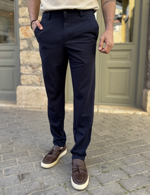 Ανδρικό μπλε υφασμάτινο παντελόνι με λάστιχο στην μέση D1230