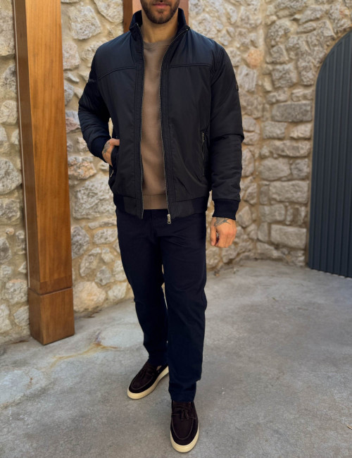 Ανδρικό μπλε μπουφάν με γιακά και λάστιχο HM264044B