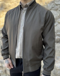 Ανδρικό Jacket σε στυλ bomber.