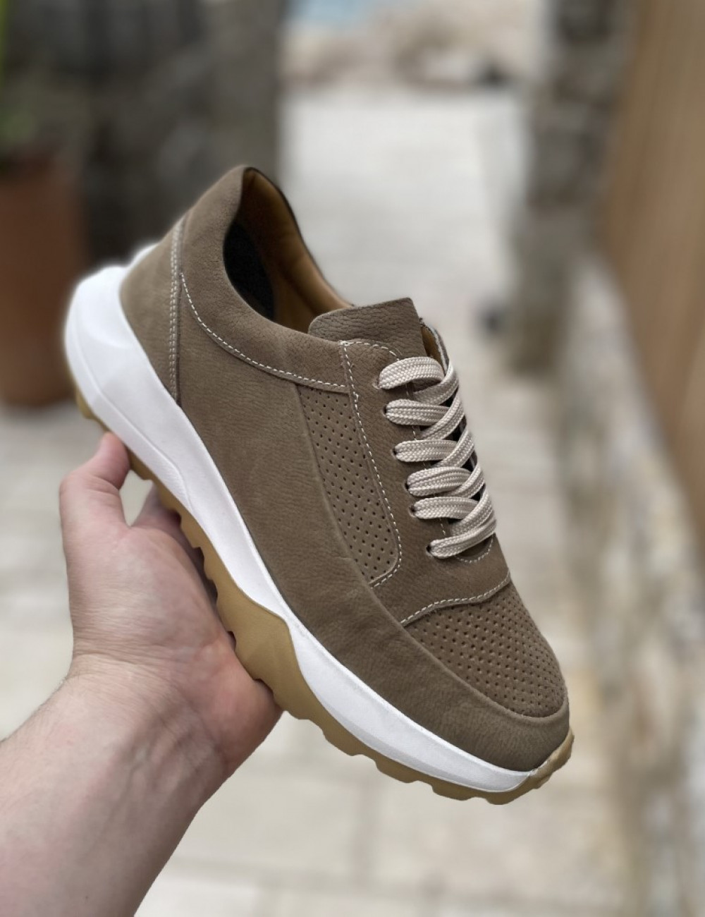 Ανδρικά casual sneakers με chunky σόλα.