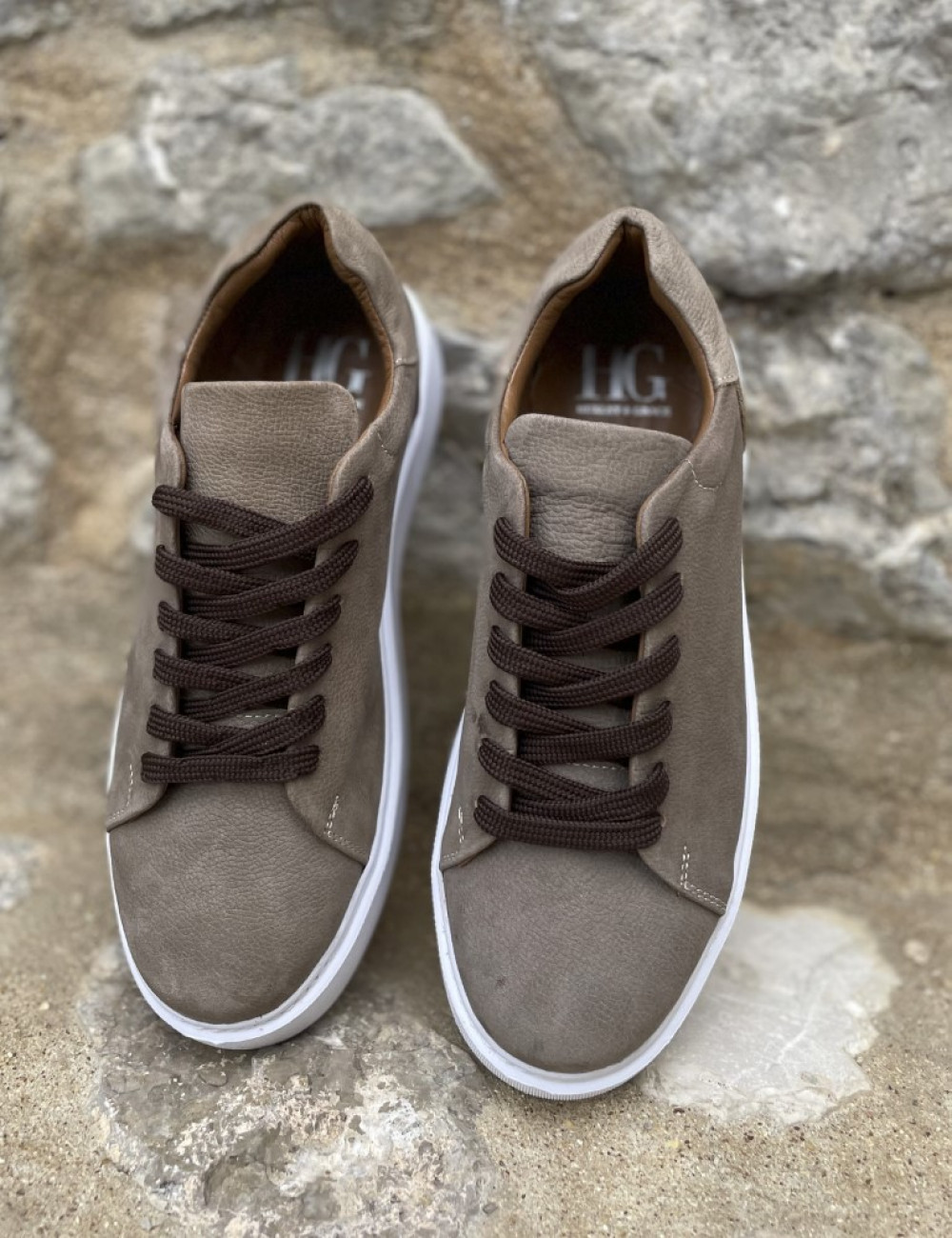  Ανδρικά χαμηλά Casual Sneakers κατασκευασμένα από γνήσιο δέρμα.