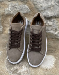  Ανδρικά χαμηλά Casual Sneakers κατασκευασμένα από γνήσιο δέρμα.