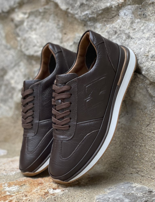 Ανδρικά καφέ δερμάτινα casual Sneakers με ανάγλυφο σχέδιο HG175543K