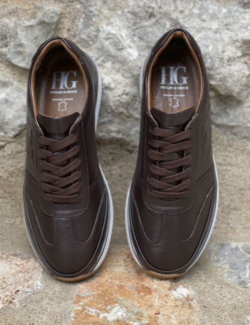Ανδρικά καφέ δερμάτινα casual Sneakers με ανάγλυφο σχέδιο HG175543K