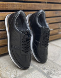 Ανδρικα sneakers κατασκευασμένα από γνήσιο δέρμα.