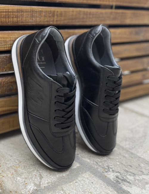 Ανδρικά μαύρα δερμάτινα casual Sneakers με ανάγλυφο σχέδιο HG175543