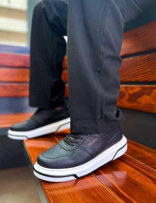 Ανδρικά ασπρόμαυρα Sneakers δερματίνη με διχρωμία στην σόλα CH075N