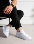Ανδρικά δίσολα Sneakers με κορδόνια λαστιχένια σόλα.