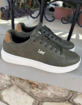 Ανδρικά χαμηλά Casual Sneakers κατασκευασμένα απο δερματίνη  άριστης ποιότητας.