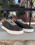 Ανδρικά χαμηλά Casual Sneakers κατασκευασμένα απο δερματίνη άριστης ποιότητας.