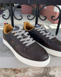 Ανδρικά χαμηλά Casual Sneakers κατασκευασμένα απο δερματίνη άριστης ποιότητας.