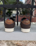 Ανδρικά χαμηλά Casual Sneakers κατασκευασμένα απο δερματίνη άριστης ποιότητας.