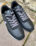 Ανδρικά χαμηλά Casual Sneakers κατασκευασμένα απο δερματίνη  άριστης ποιότητας.