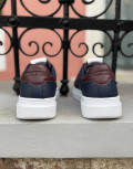 Ανδρικά sneakers της εταιρείας U.