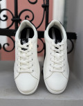 Ανδρικά sneakers της εταιρείας U.