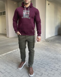 Ανδρικό φούτερ με μεγάλο λογότυπο και σχέδιο στο στήθος.