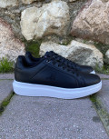 Ανδρικά χαμηλά Casual Sneakers κατασκευασμένα απο δερματίνη  άριστης ποιότητας.