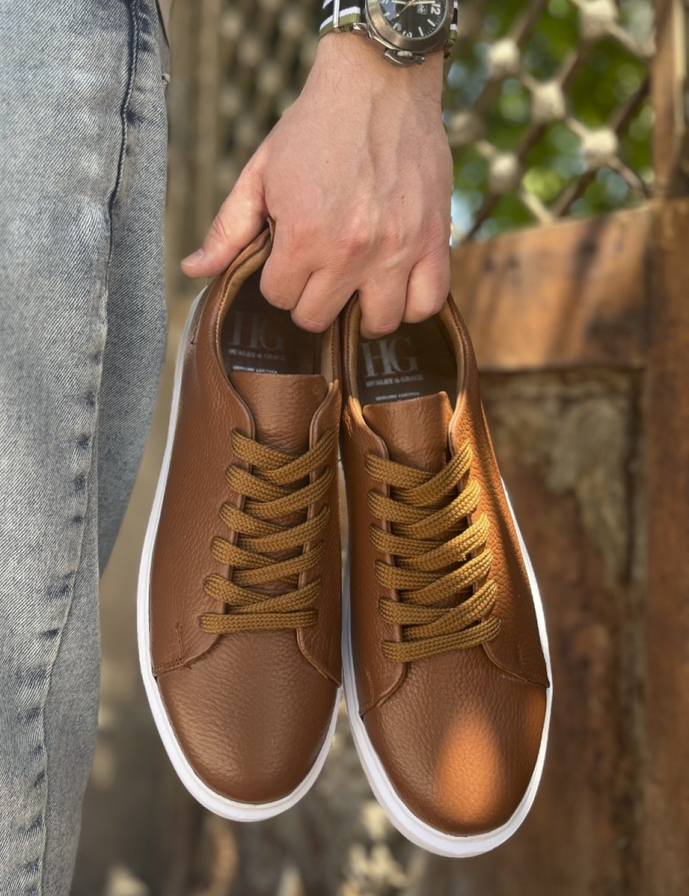 Aνδρικά χαμηλά Casual Sneakers κατασκευασμένα από γνήσιο δέρμα.